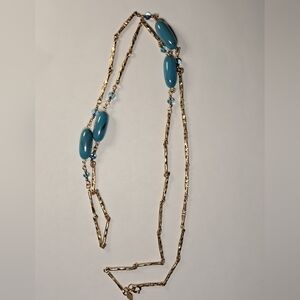 Vintage Sarah Cov Turquoise Blue & Iridescent Bead Necklace (Silvertone)